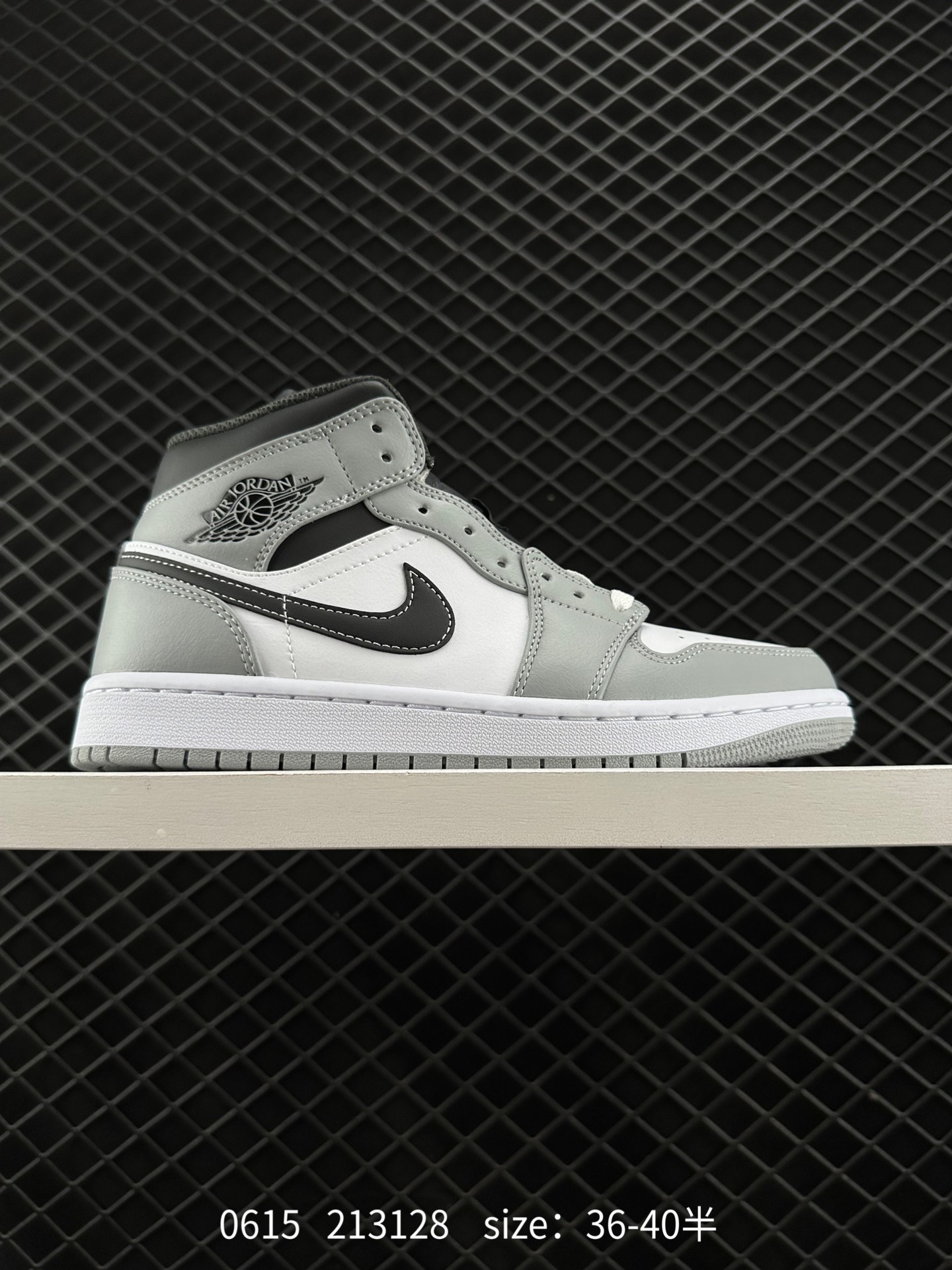 Air Jordan 1 Low AJ1